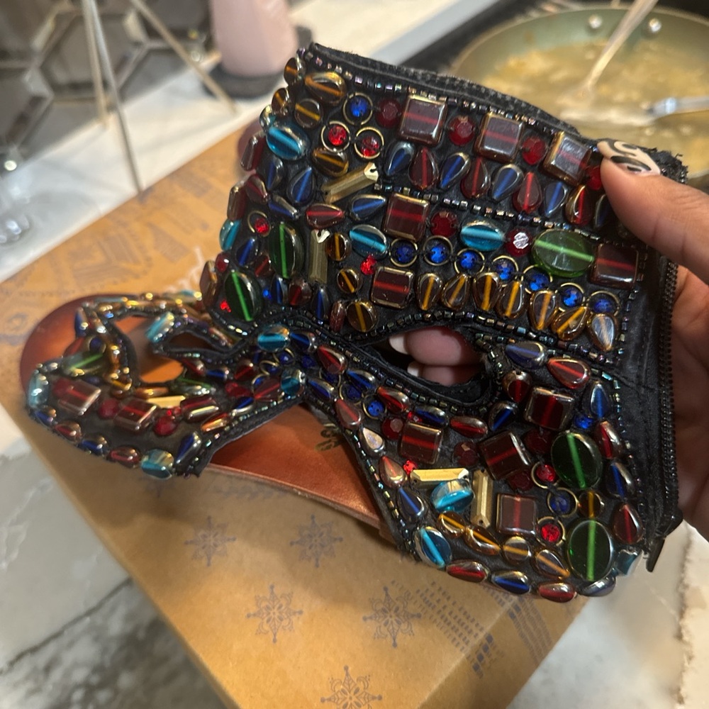 Free People Black Sandals Chic and Comfortable - Picture 2 of 4